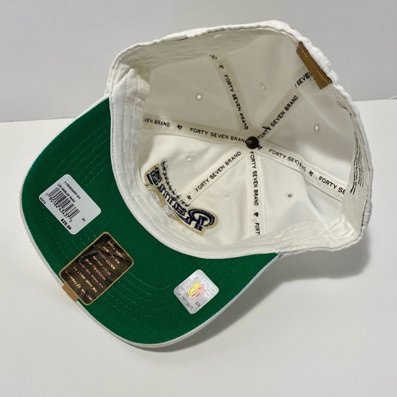 LA Rams Fitted Hat - Picture 2 of 5